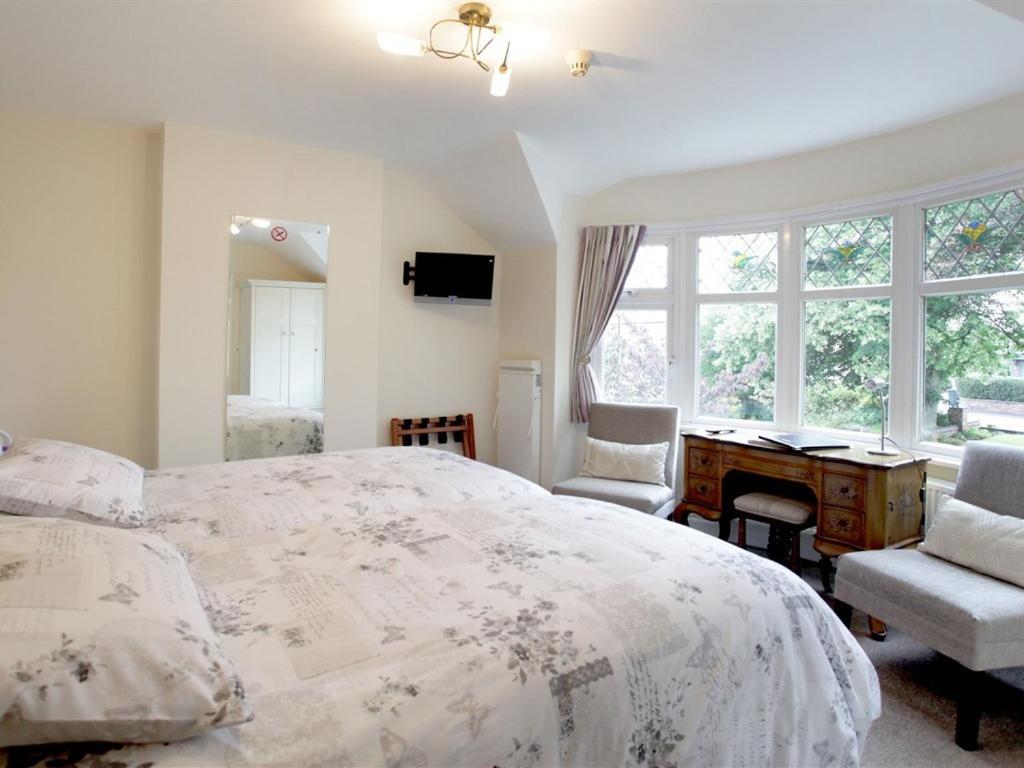 The Hinton Guest House ナッツフォード エクステリア 写真